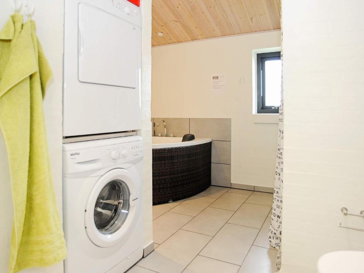 8 Person Holiday Home In Ansager Esterno foto