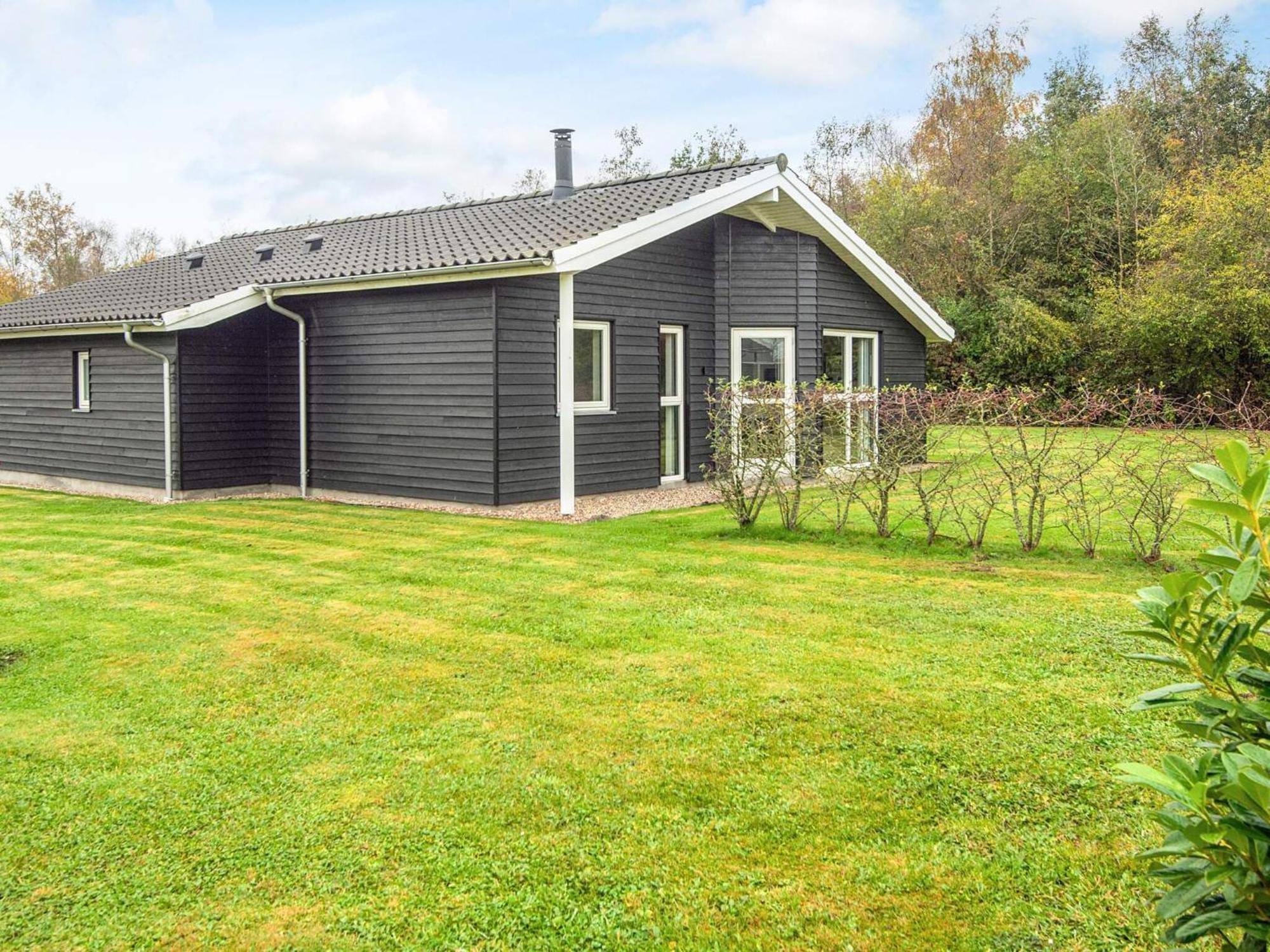 8 Person Holiday Home In Ansager Esterno foto