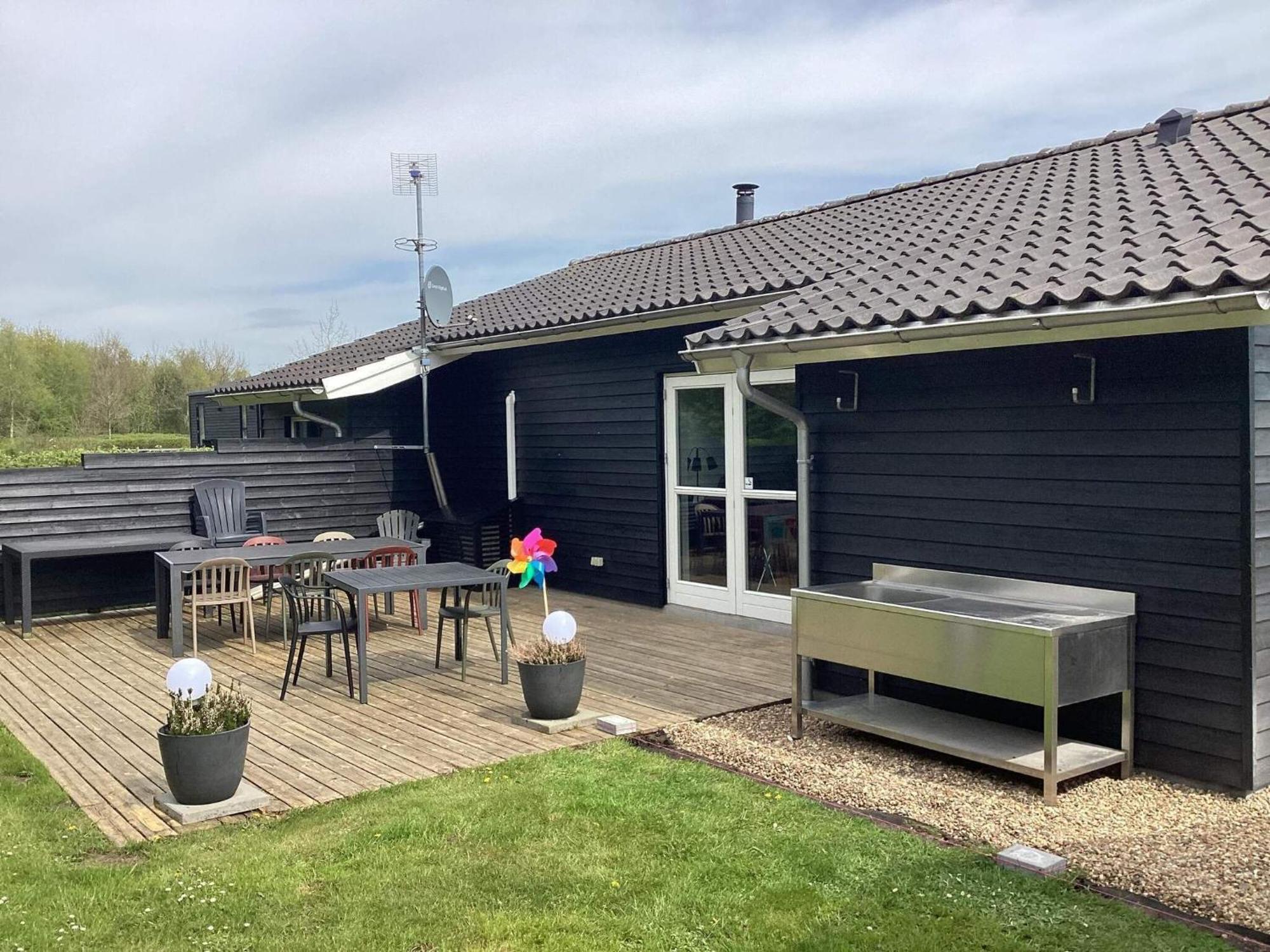 8 Person Holiday Home In Ansager Esterno foto
